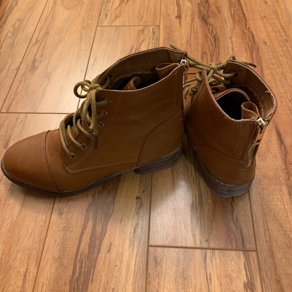 Brown Fall Booties - Picture 3 of 3